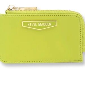 B Slim Zip Around Card Case
STEVE MADDEN